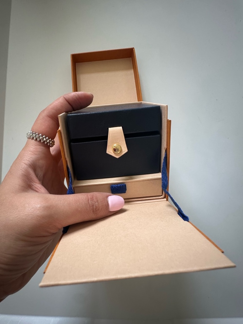 Louis Vuitton Orange Square Jewelry Box - Picture 7 of 7